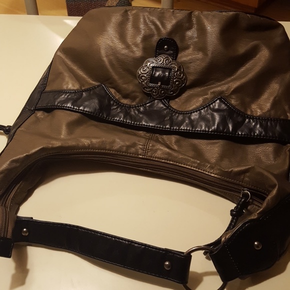 Super soft and pretty purse - Picture 5 of 7